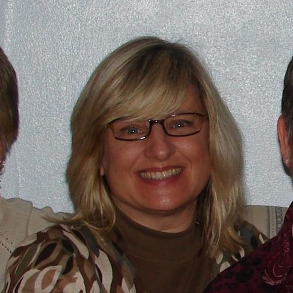 Meet your Posher, Elizabeth ewalt